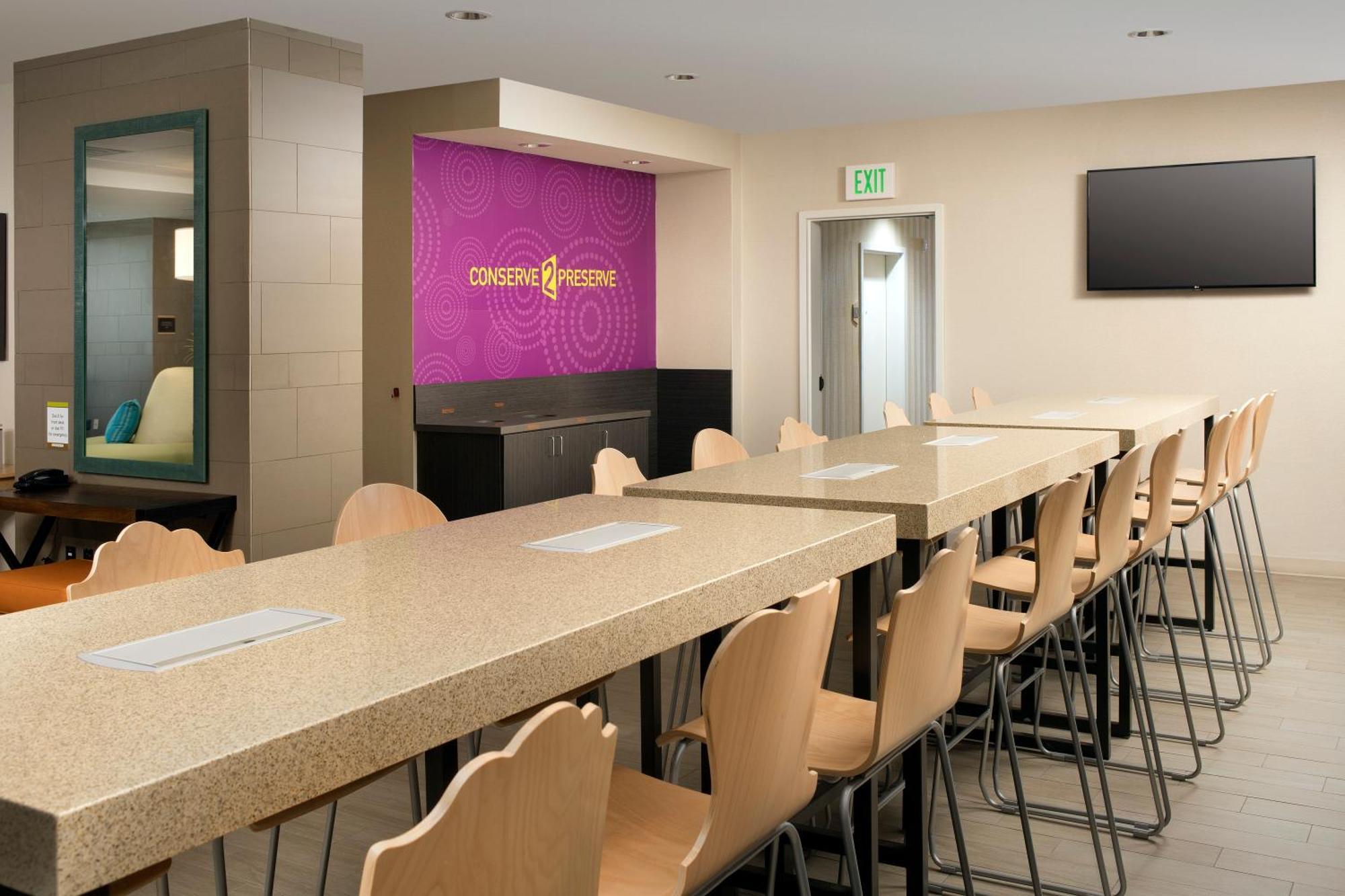 Home2 Suites By Hilton Denver International Airport Εξωτερικό φωτογραφία